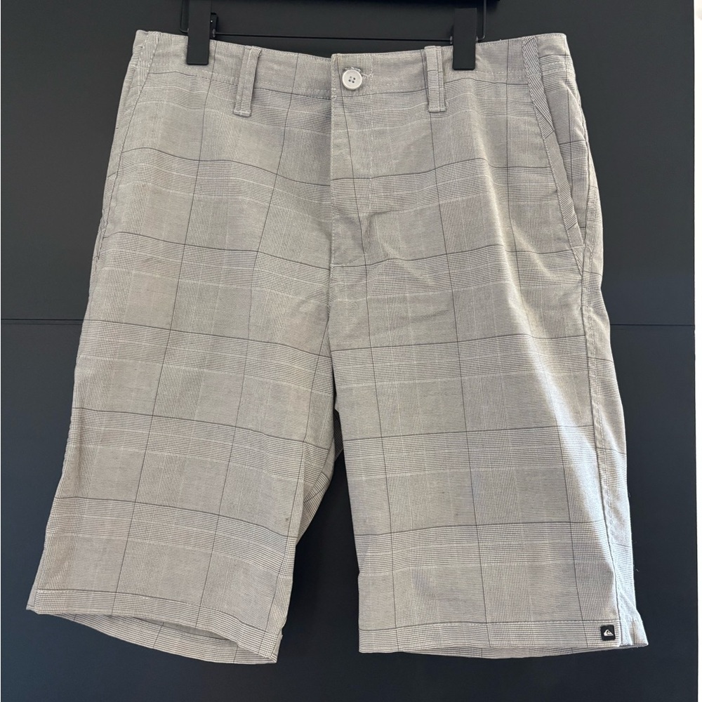 Quiksilver Gray Flat Front Shorts Classic Design
